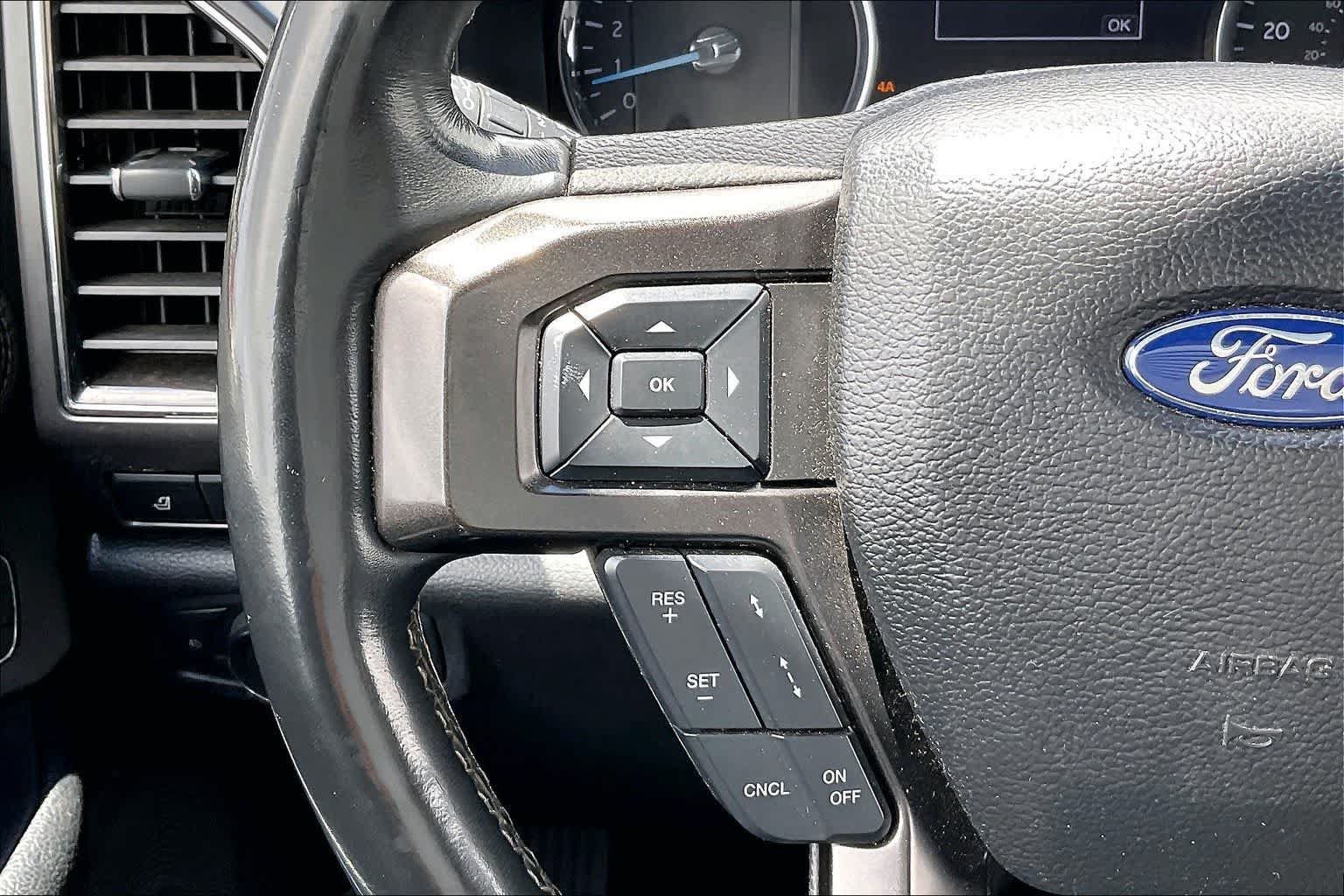 Used 2021 Ford Expedition Limited AWD/4WD image 24