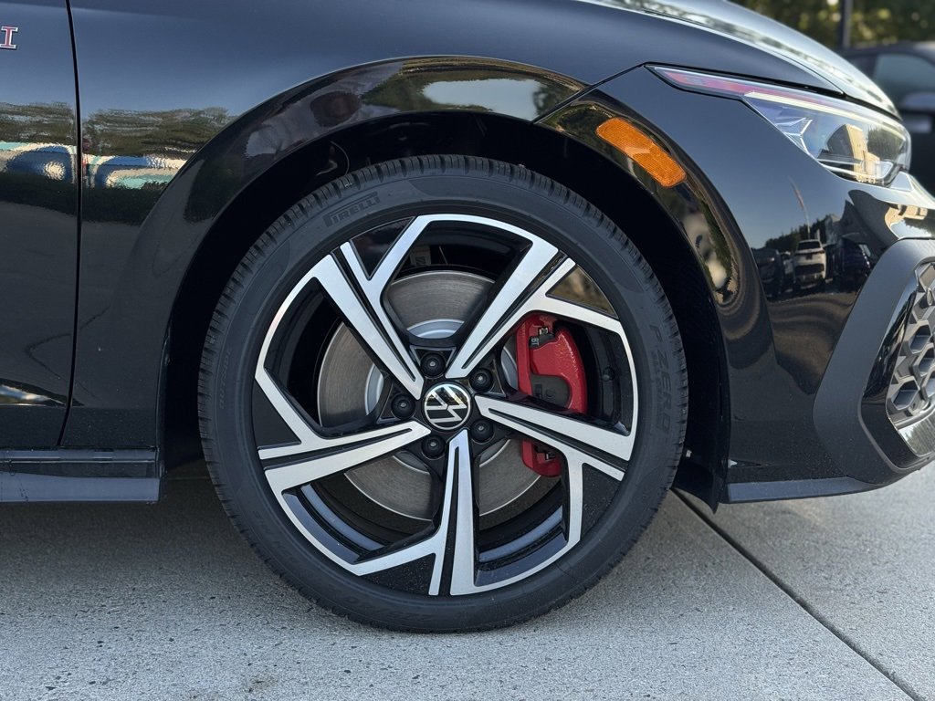New 2025 Volkswagen GTI SE image 7