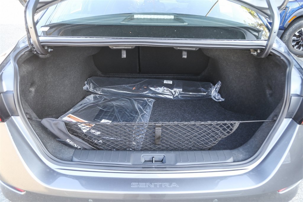 Used 2025 Nissan Sentra SV w/ All-Weather Package FWD image 24