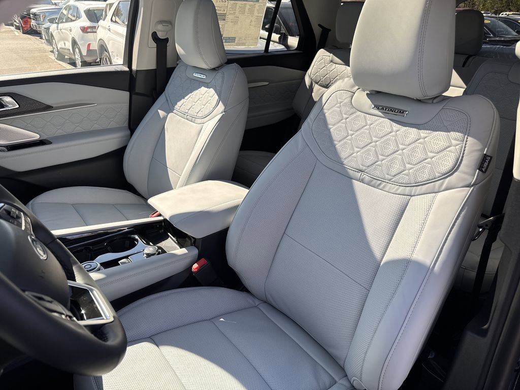 New 2026 Ford Explorer Platinum image 24