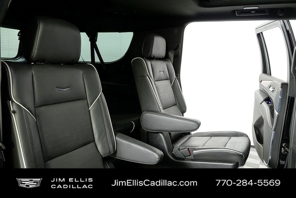 Certified 2024 Cadillac Escalade ESV Premium Luxury AWD/4WD image 21
