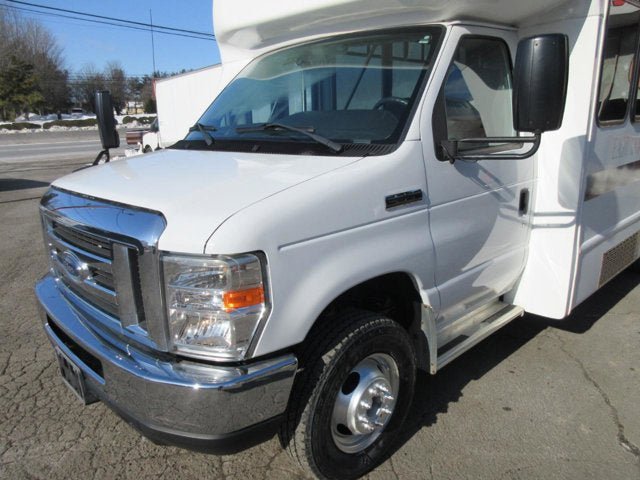 Used 2017 Ford E-350 and Econoline 350 Super Duty w/ Shuttle Bus Prep Package RWD image 20