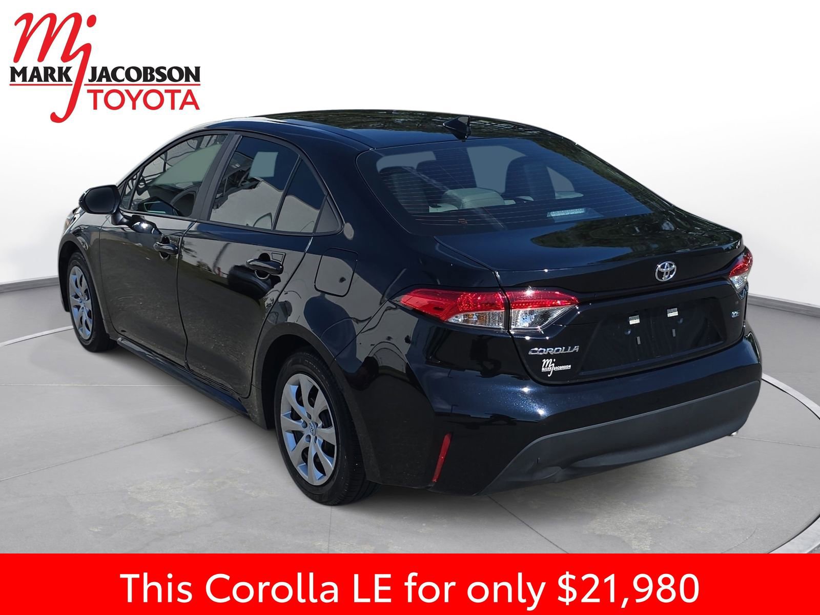 Used 2025 Toyota Corolla LE image 13