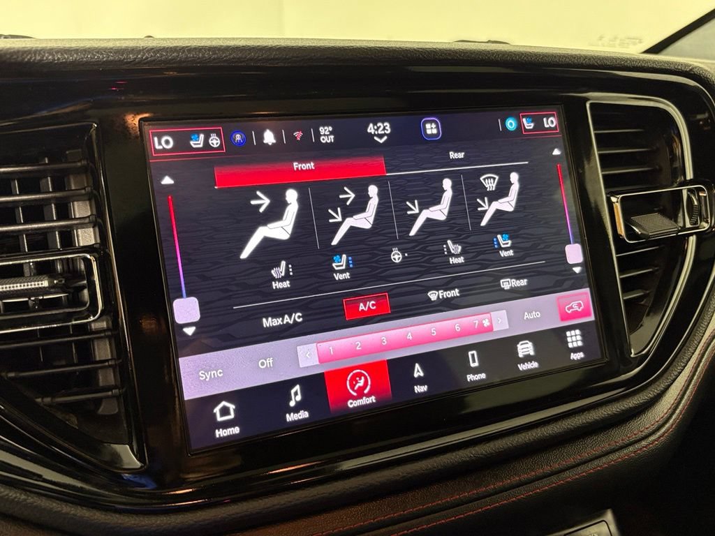 Used 2024 Dodge Durango GT RWD image 26
