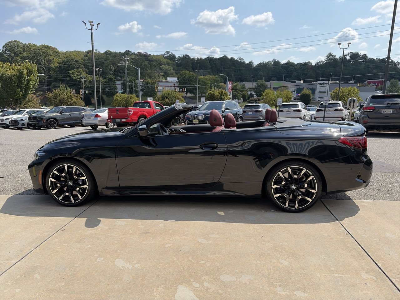 Used 2027 BMW M440i Convertible RWD image 5