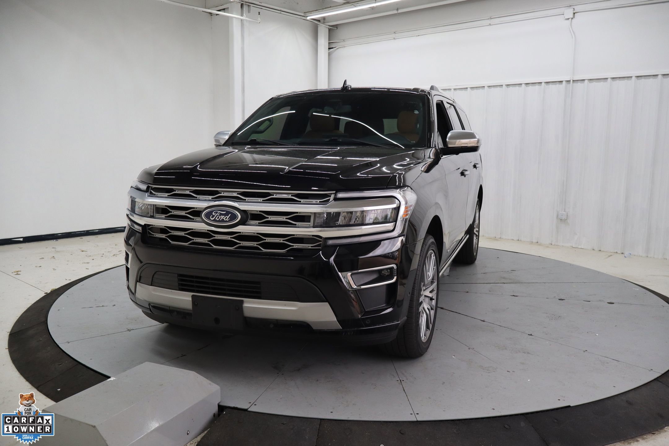 Certified 2024 Ford Expedition Platinum image 10