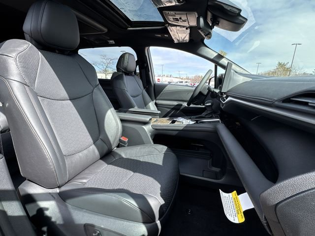 New 2026 Toyota Sienna Platinum image 20