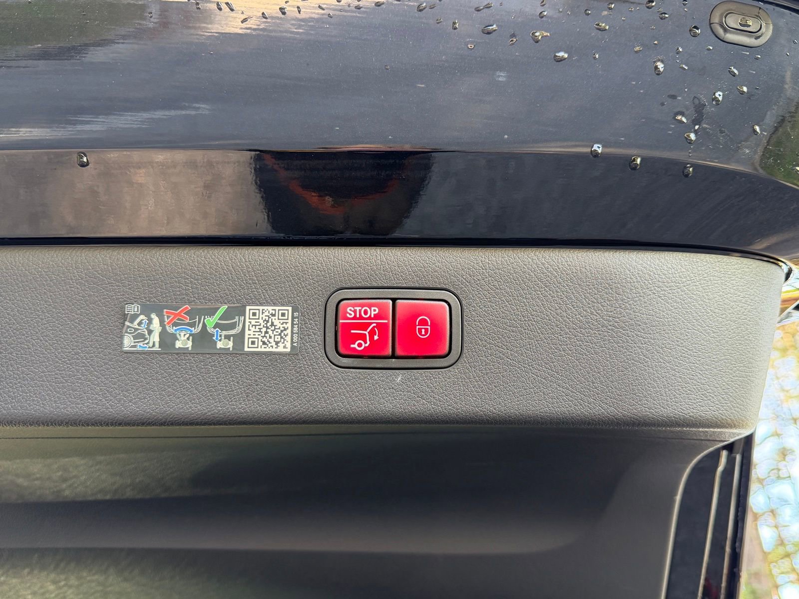 Certified 2023 Mercedes-Benz EQS 580 4MATIC Sedan image 18