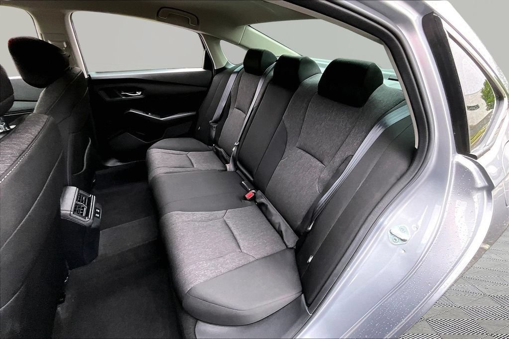 Certified 2025 Honda Accord LX image 16