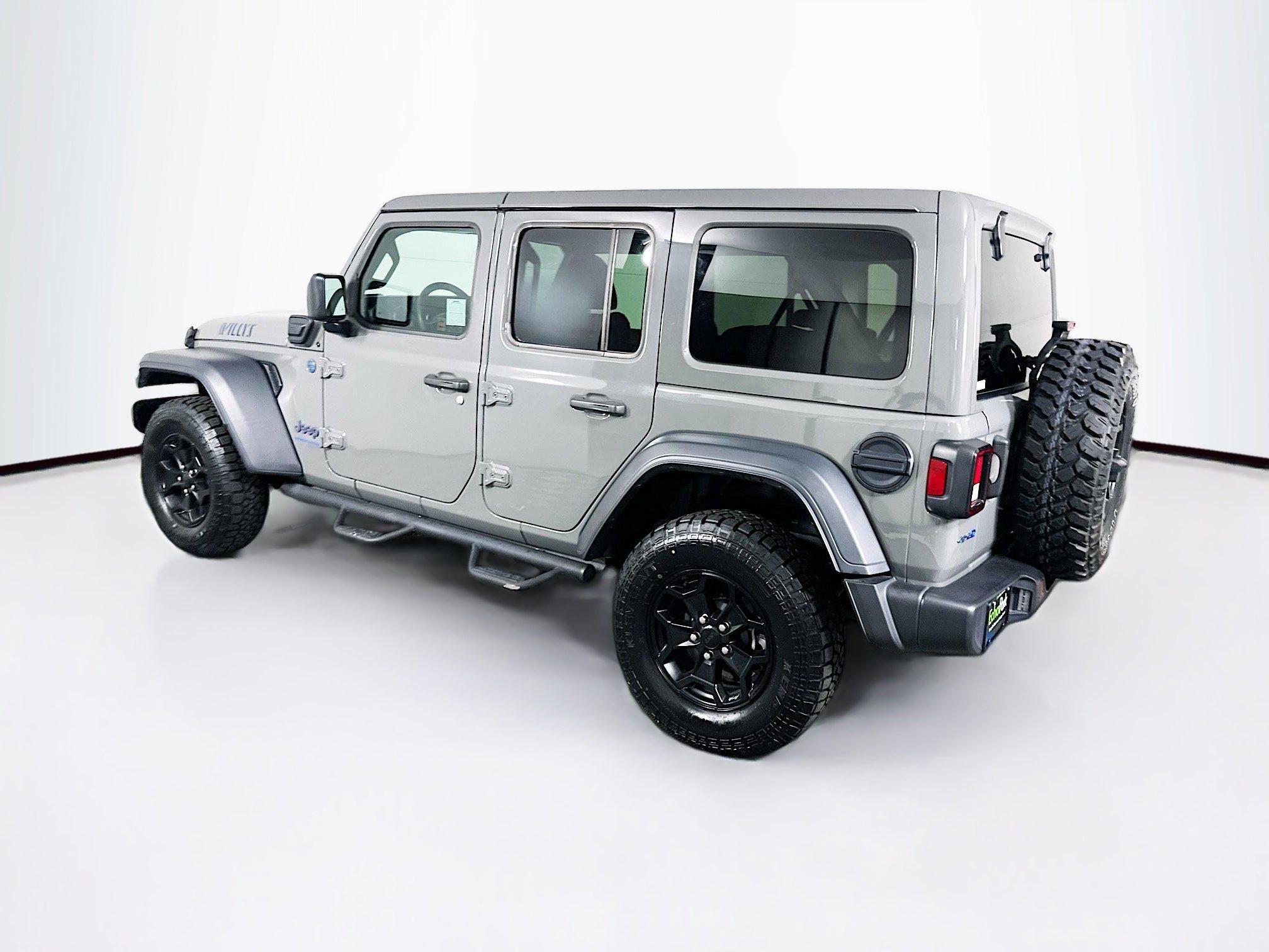 Used 2023 Jeep Wrangler Unlimited image 5