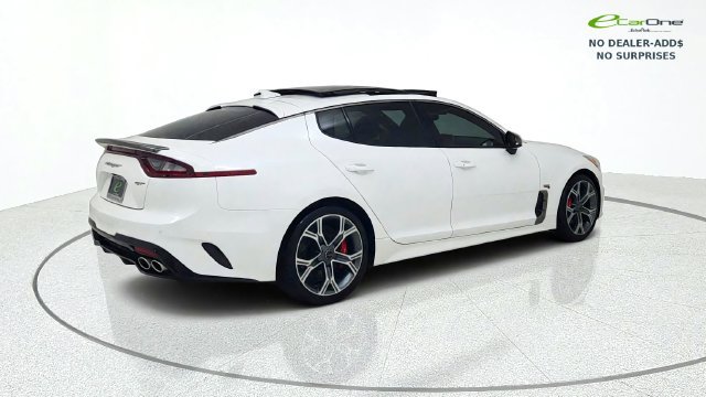 Used 2020 Kia Stinger GT1 RWD image 8