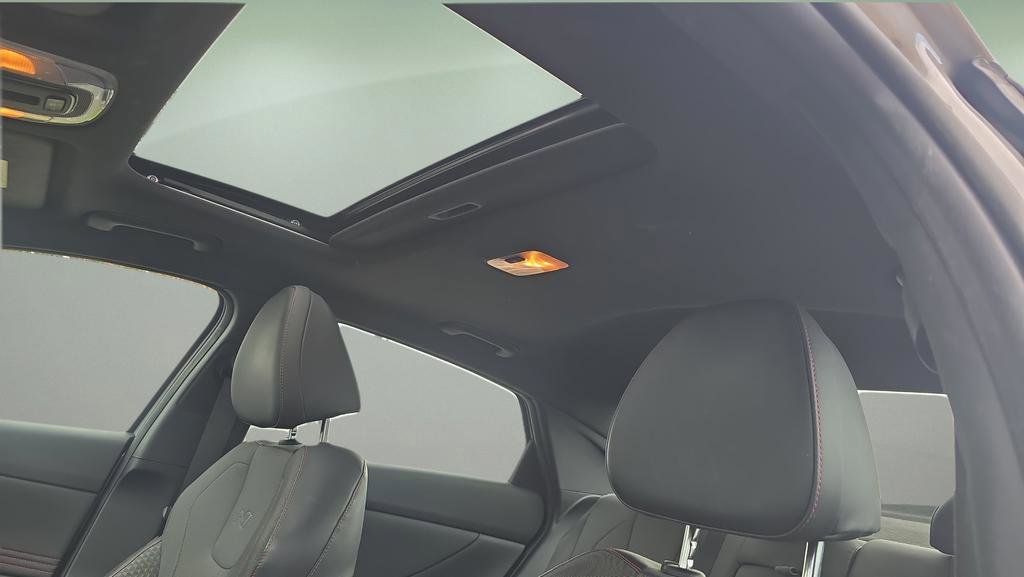 Used 2022 Hyundai Elantra N Line w/ Cargo Package FWD image 15