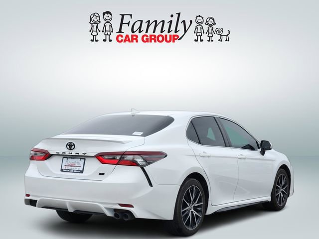 Certified 2023 Toyota Camry SE FWD image 4