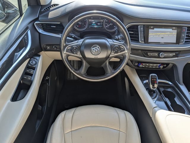 Used 2018 Buick Enclave Premium w/ Experience Buick Package FWD image 12
