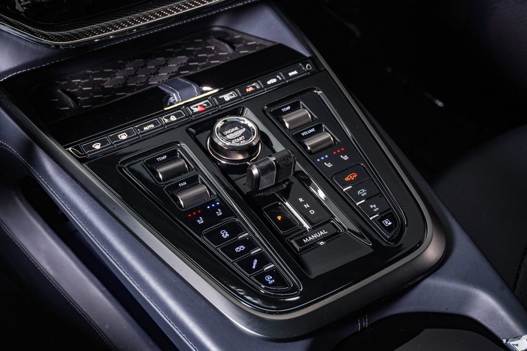 Used 2025 Aston Martin DBX 707 AWD/4WD image 29