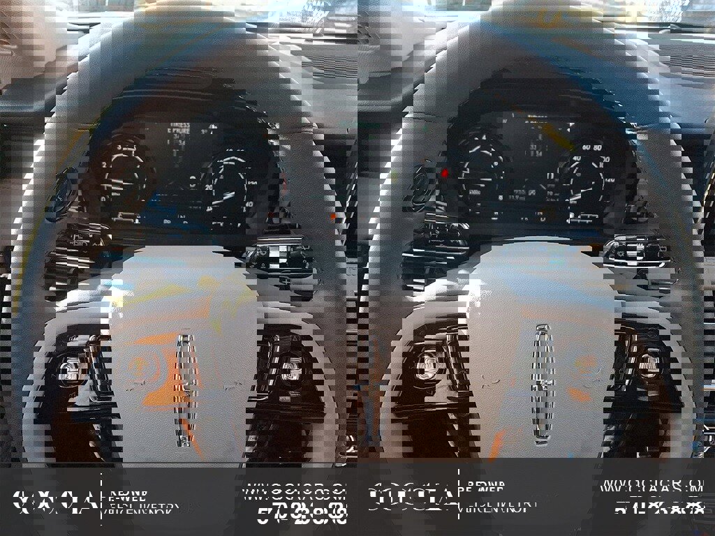 Certified 2022 Lincoln Corsair AWD w/ Equipment Group 101A image 19