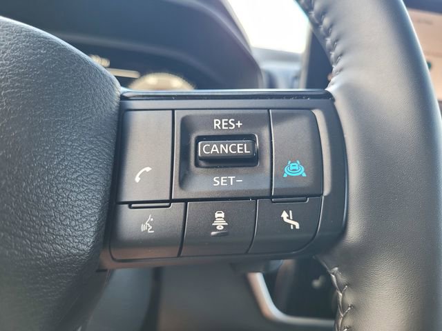 Certified 2025 Nissan Rogue SL w/ Tech Package image 27