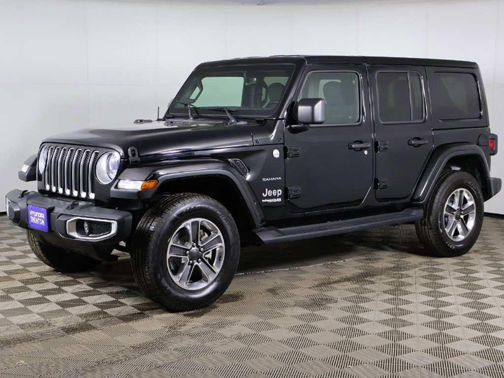 Used 2020 Jeep Wrangler Unlimited Sahara w/ Uconnect 4C Nav & Sound Group image 5