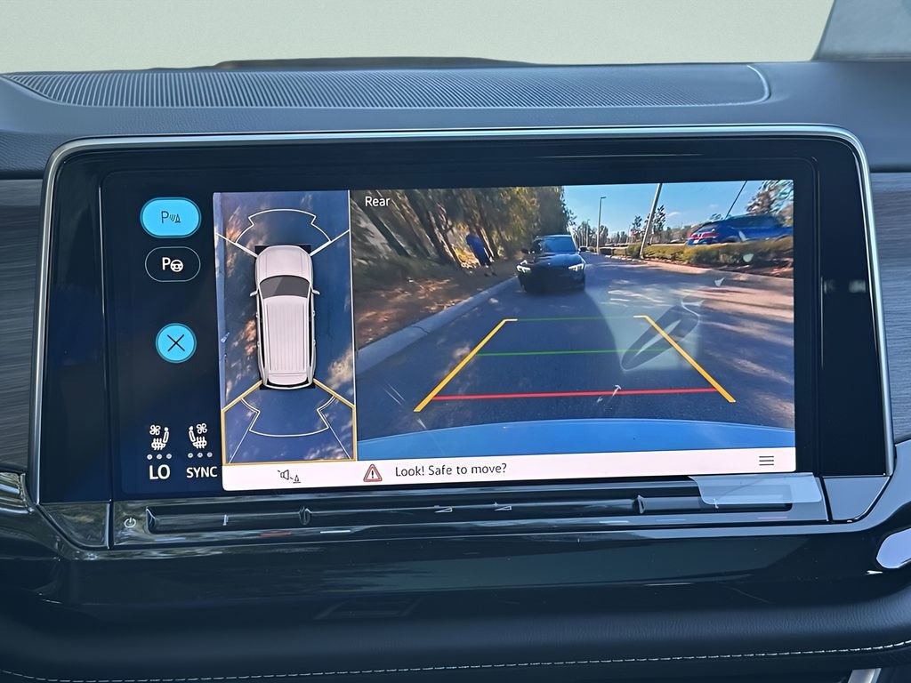 New 2026 Volkswagen Atlas SEL Premium R-Line AWD/4WD image 17