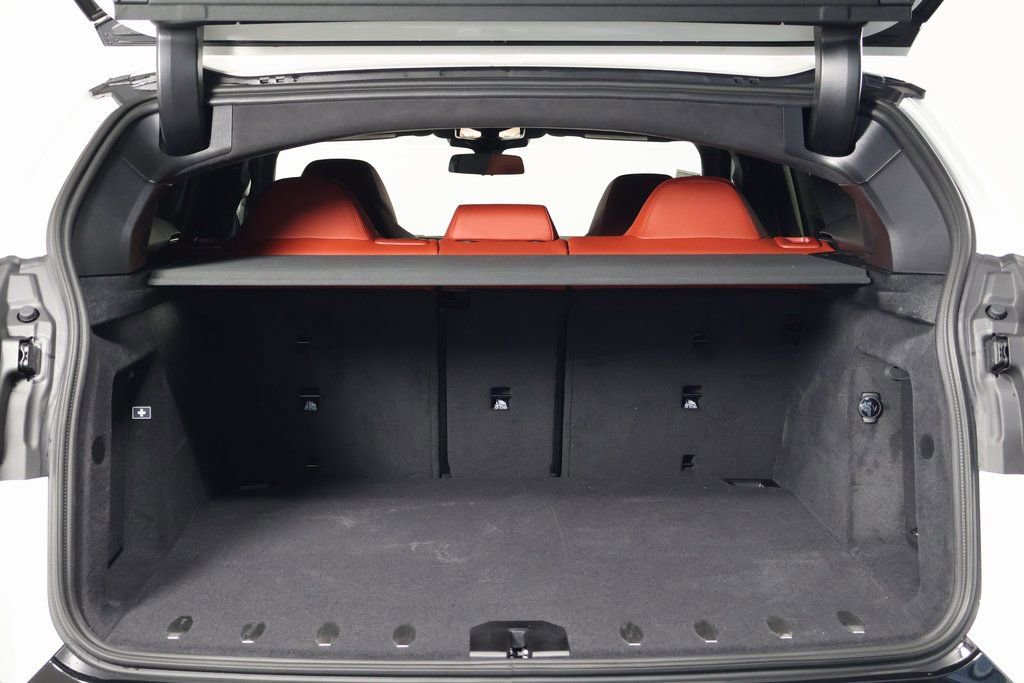 New 2026 BMW XM Label Red image 8