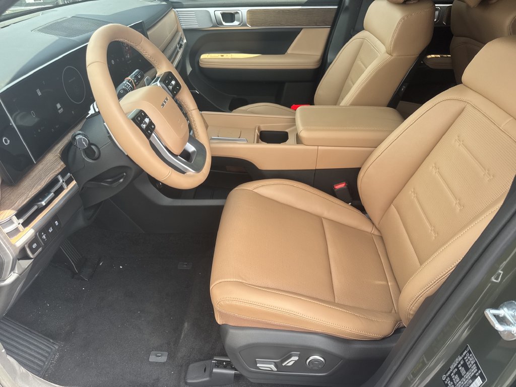 New 2026 Hyundai Santa Fe Limited FWD image 9