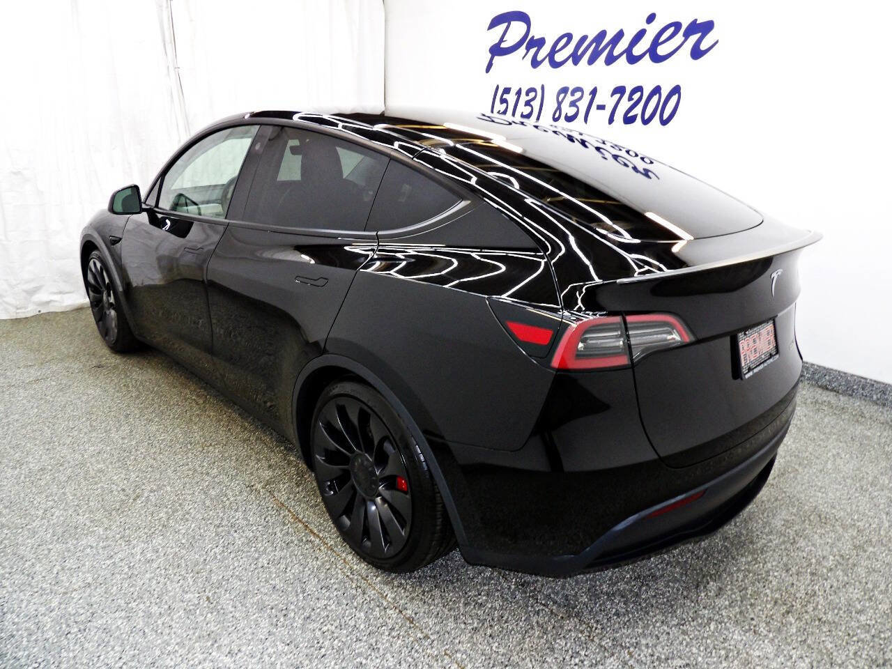 Used 2023 Tesla Model Y Performance AWD/4WD image 4