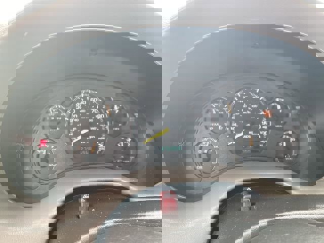 Used 2001 Chevrolet S10 Pickup LS w/ Preferred Equipment Group image 15