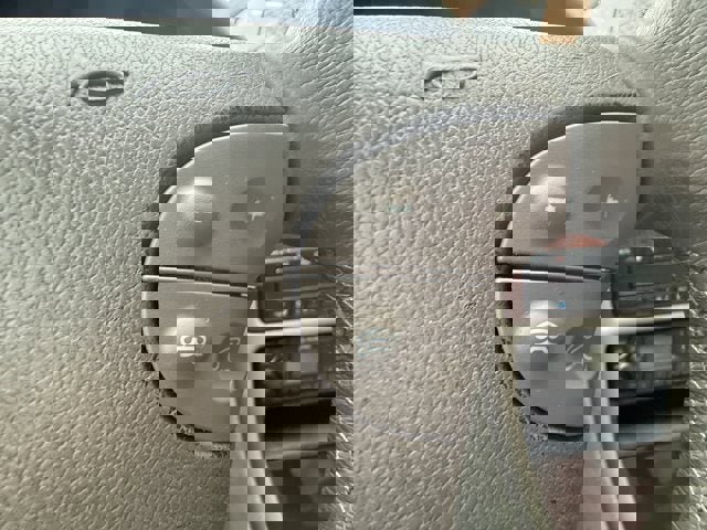 Used 2002 Mercedes-Benz CLK 320 Cabriolet image 18