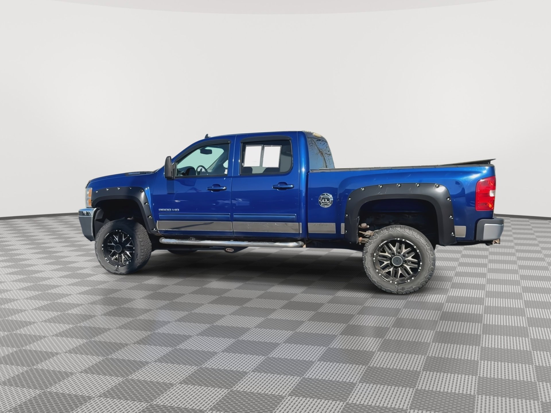 Used 2014 Chevrolet Silverado 3500 LTZ w/ Snow Plow Prep Package AWD/4WD image 5
