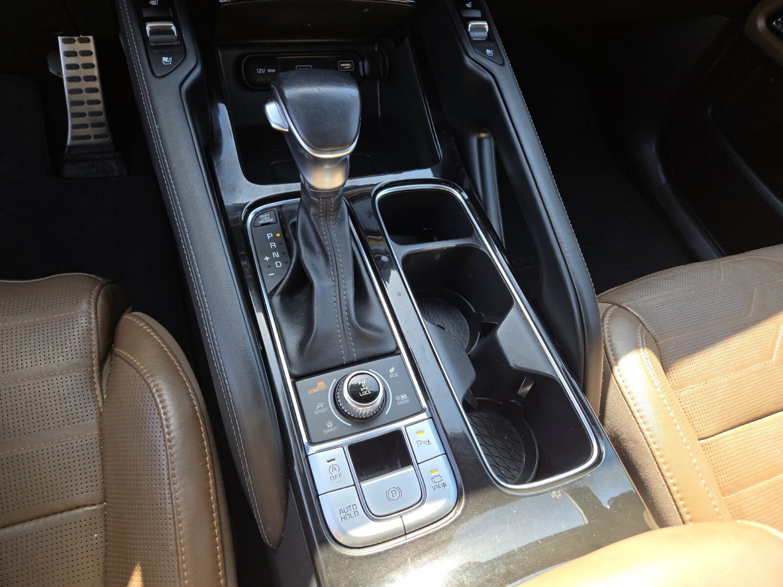 Used 2020 Kia Telluride SX w/ SX Prestige Package AWD/4WD image 22