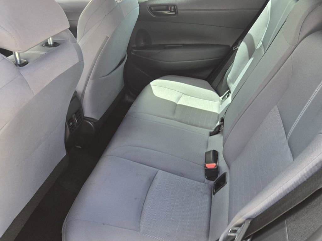 Used 2024 Toyota Corolla Cross AWD Hybrid image 11