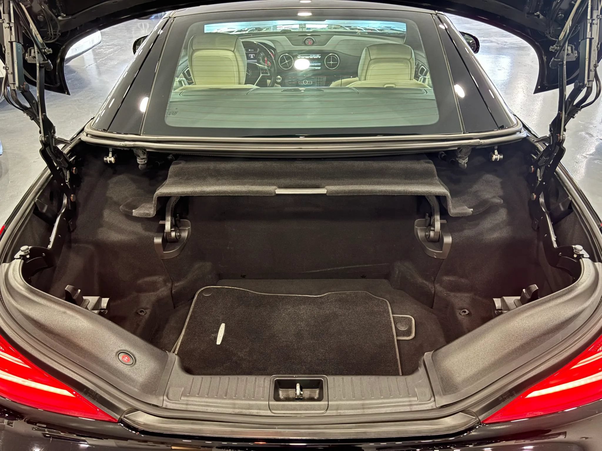 Used 2016 Mercedes-Benz SL 400 image 41