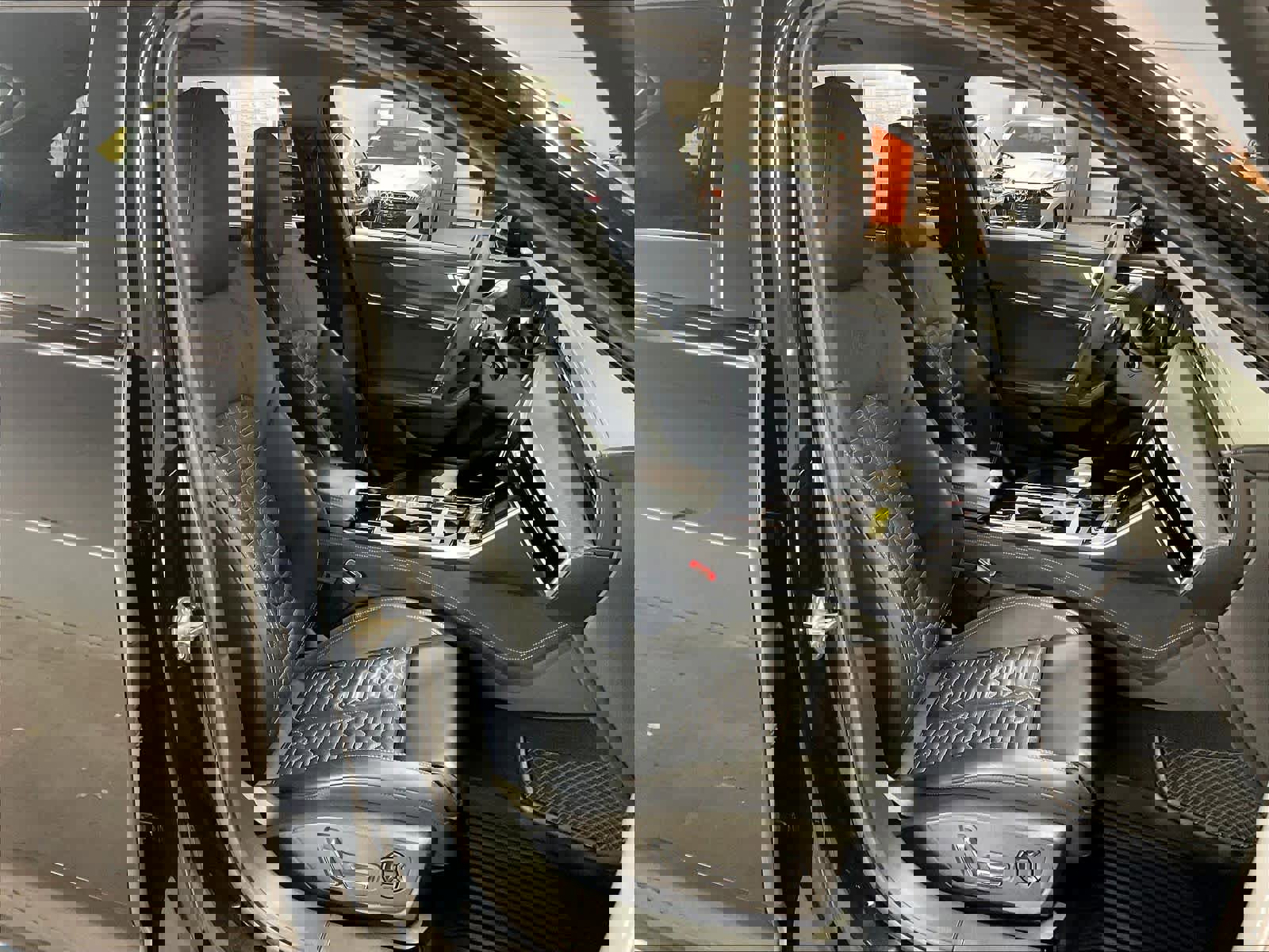 Used 2022 Audi RS 6 w/ Executive Package image 9