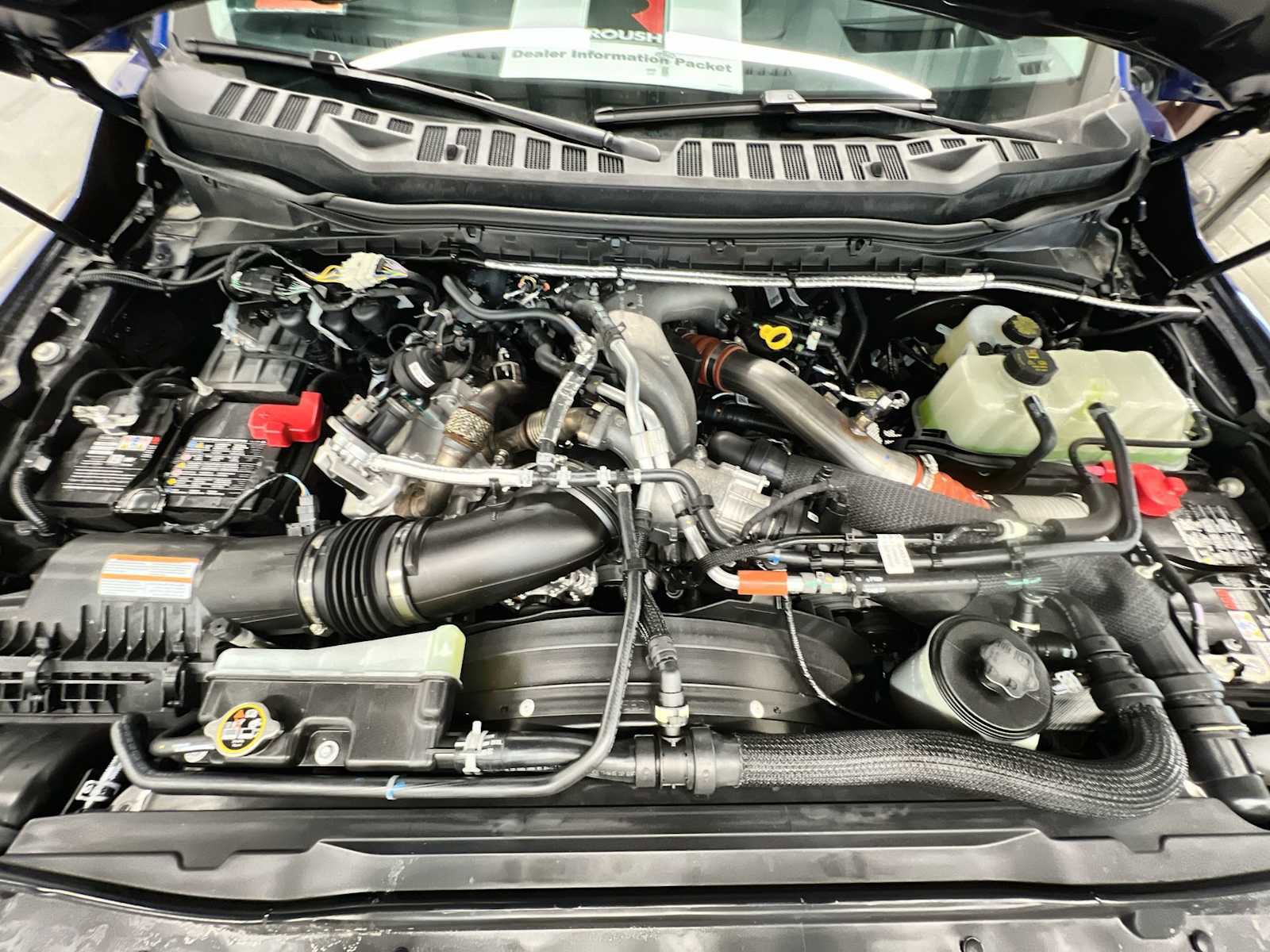 New 2026 Ford F250 Lariat w/ Black Appearance Package image 18