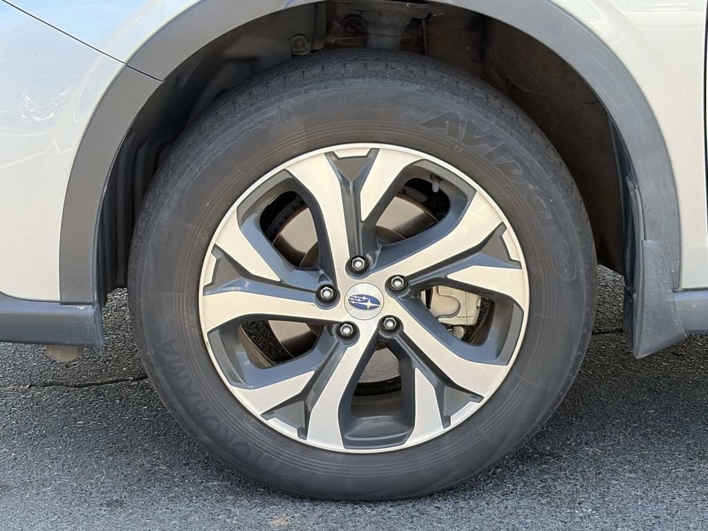 Used 2022 Subaru Outback Limited w/ Popular Package #2 AWD/4WD image 12