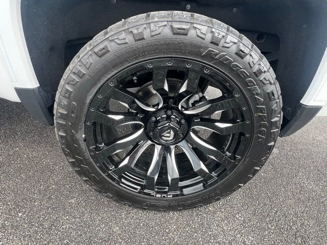 Used 2025 GMC Sierra 1500 Elevation w/ Elevation Premium Package image 30