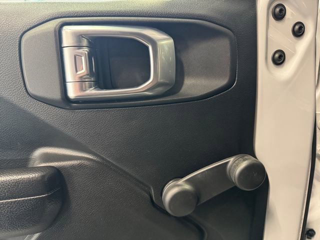 Used 2022 Jeep Wrangler Unlimited Willys image 16