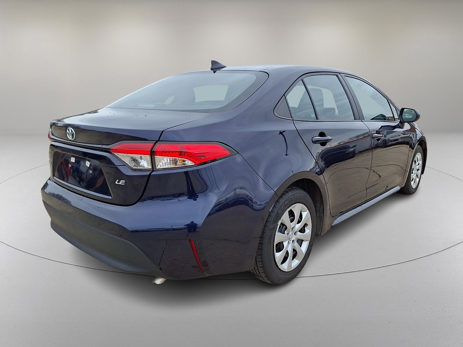 Used 2024 Toyota Corolla LE image 11