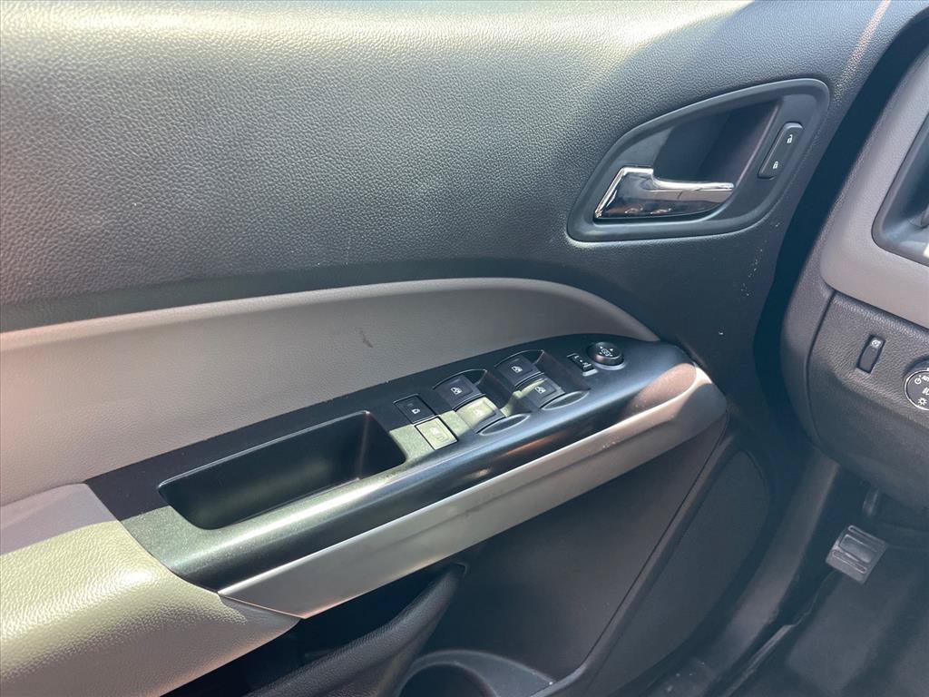 Used 2019 Chevrolet Colorado LT w/ LT Convenience Package AWD/4WD image 19