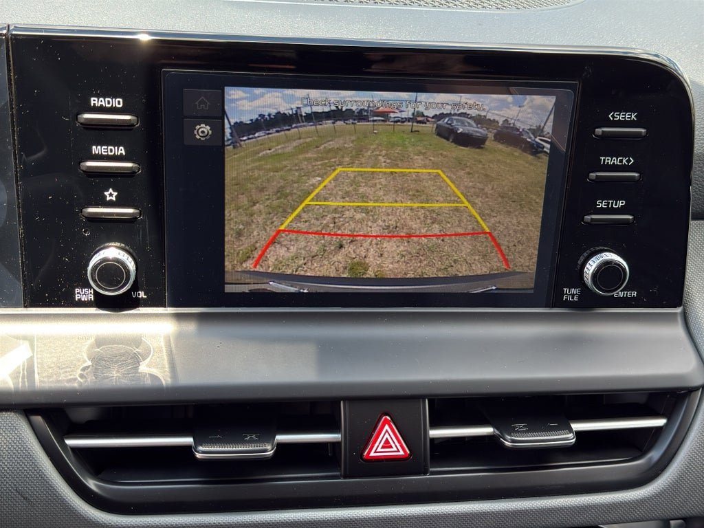 New 2026 Kia Seltos LX FWD image 16
