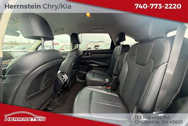 Used 2023 Kia Sorento EX image 21