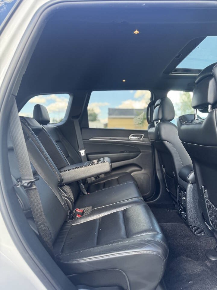 Used 2018 Jeep Grand Cherokee Limited AWD/4WD image 10