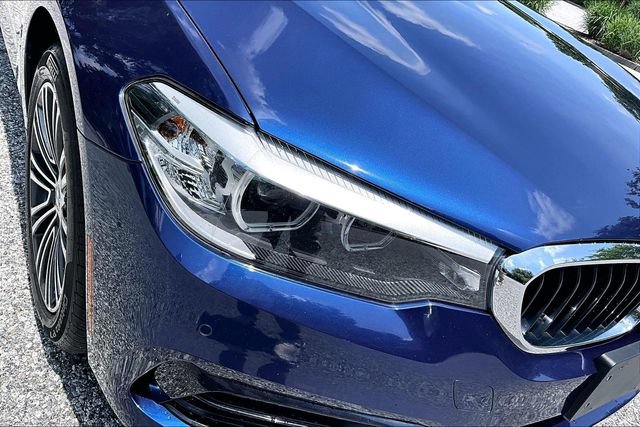 Used 2018 BMW 530e xDrive w/ Premium Package 2 AWD/4WD image 34