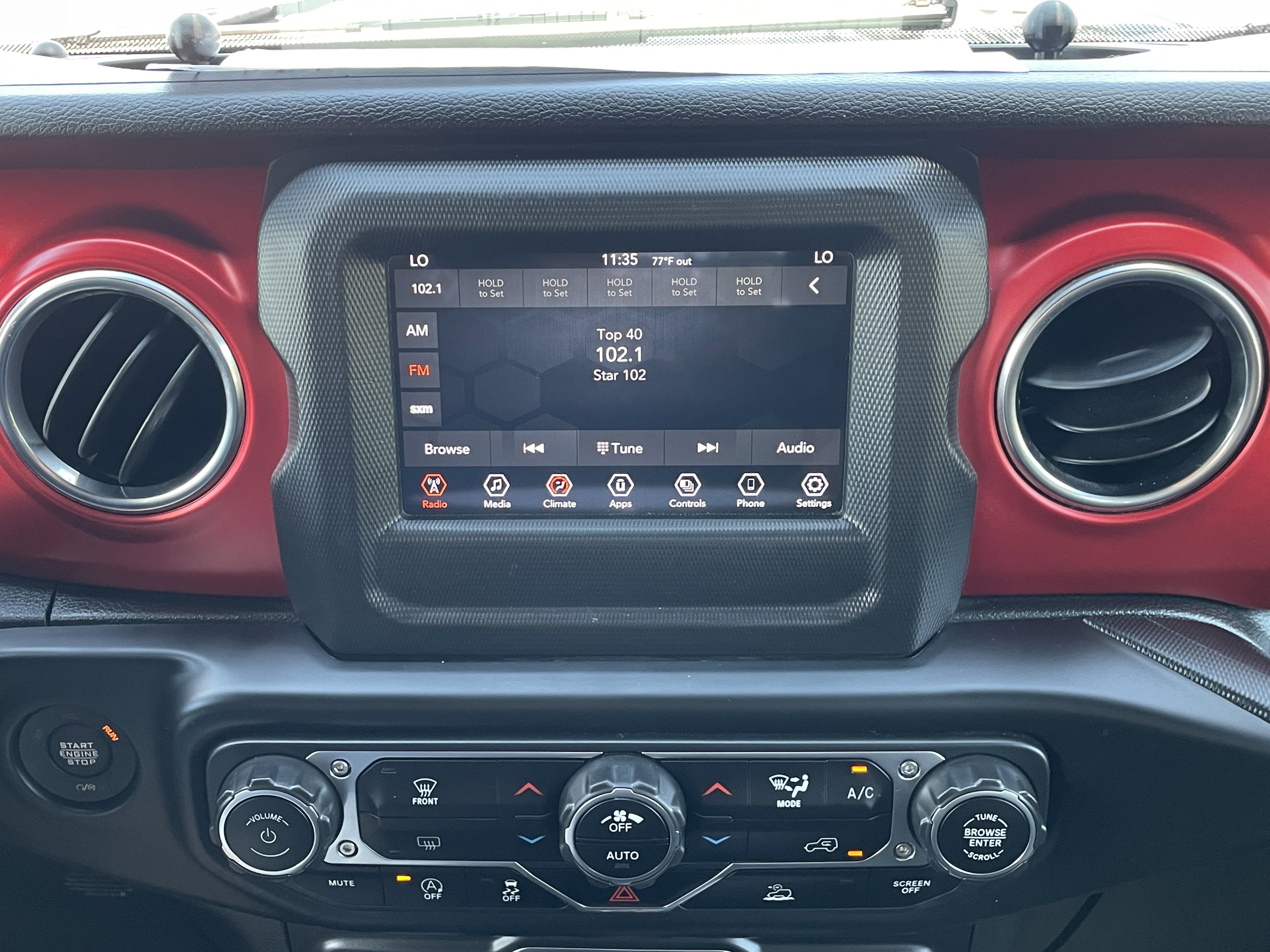 Used 2021 Jeep Wrangler Unlimited Rubicon image 27