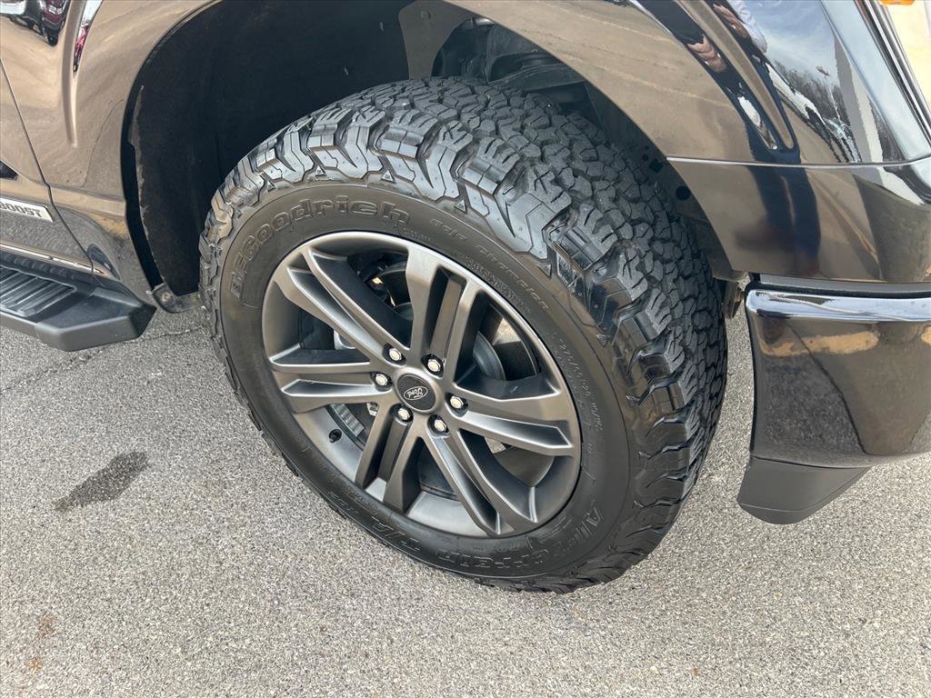 Used 2022 Ford F150 Lariat image 12