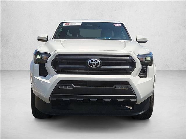 Certified 2025 Toyota Tacoma SR5 AWD/4WD image 2