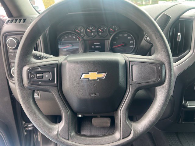 Used 2020 Chevrolet Silverado 1500 Custom w/ Custom Value Package AWD/4WD image 8