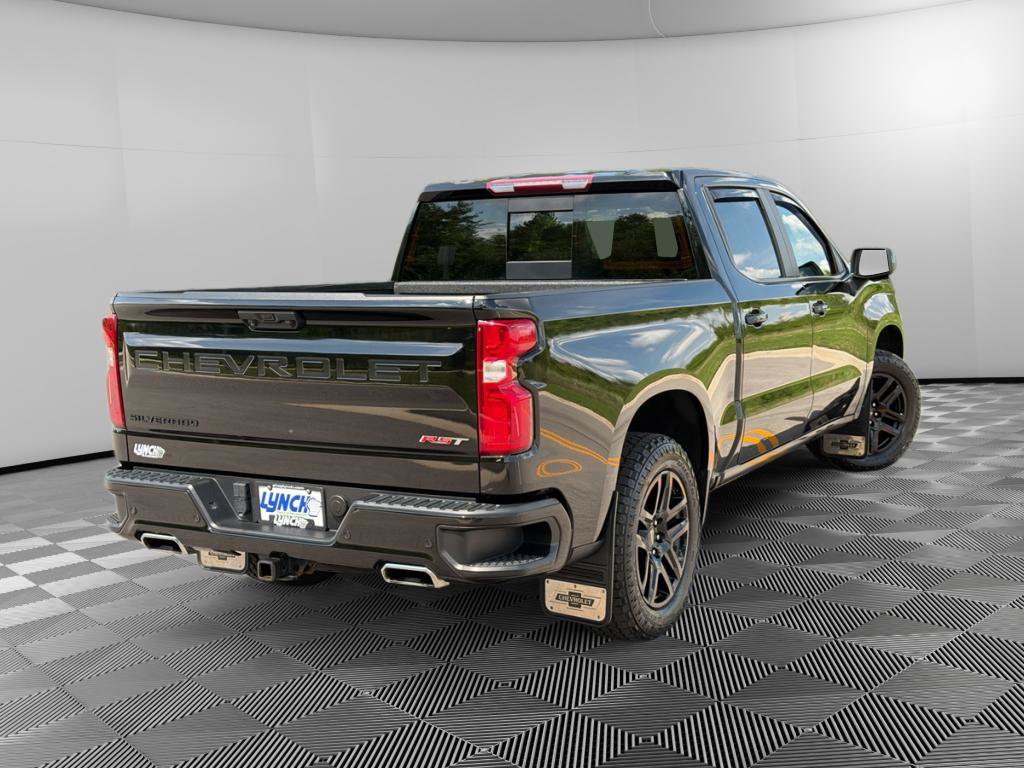 Used 2023 Chevrolet Silverado 1500 RST AWD/4WD image 4