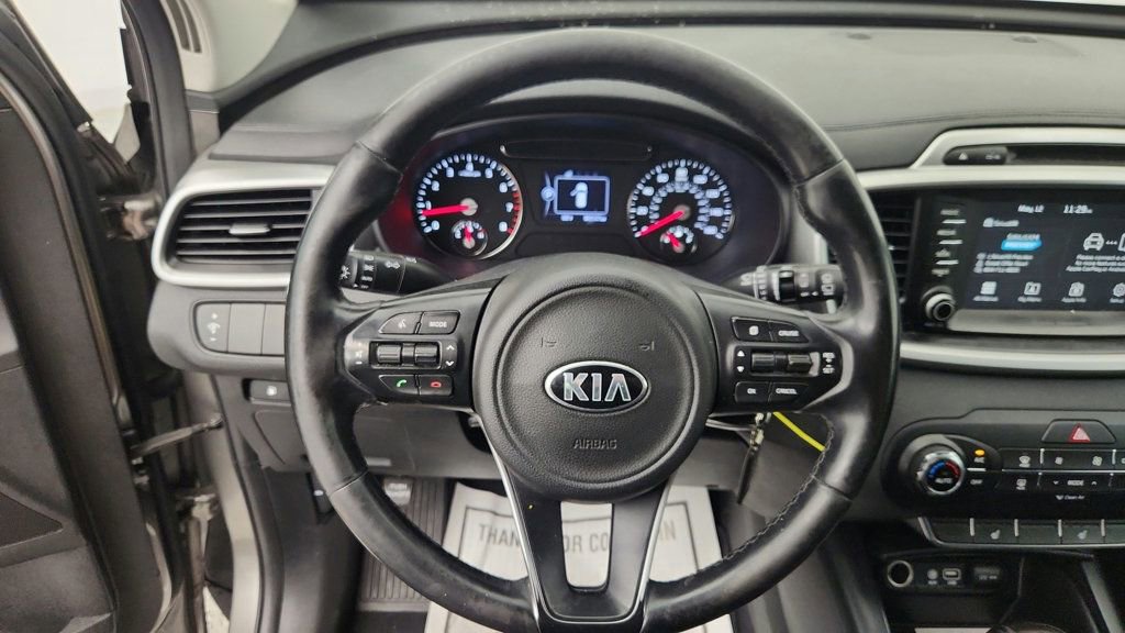 Used 2017 Kia Sorento FWD w/ LX Convenience Package image 13