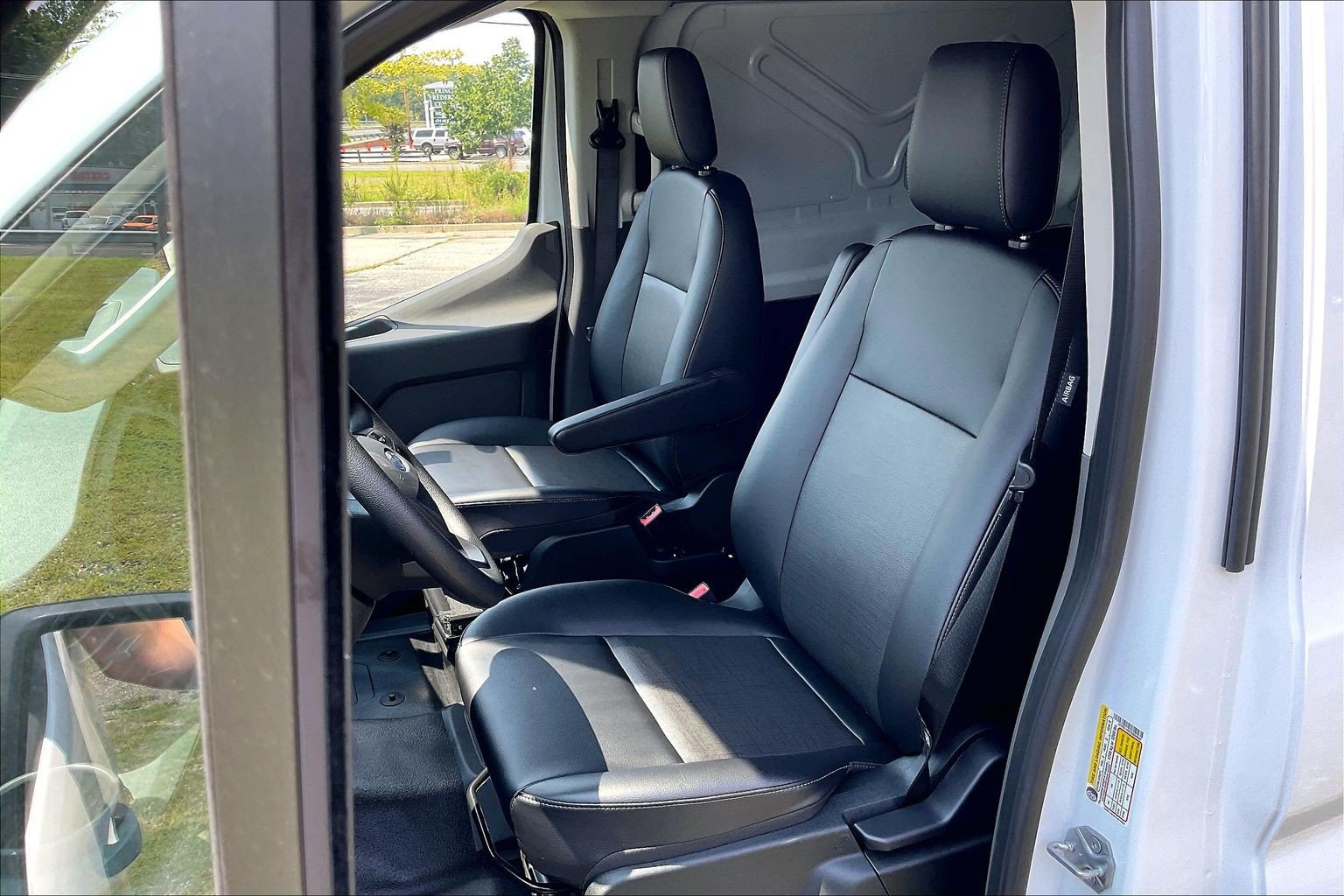New 2026 Ford Transit 150 Low Roof RWD image 9